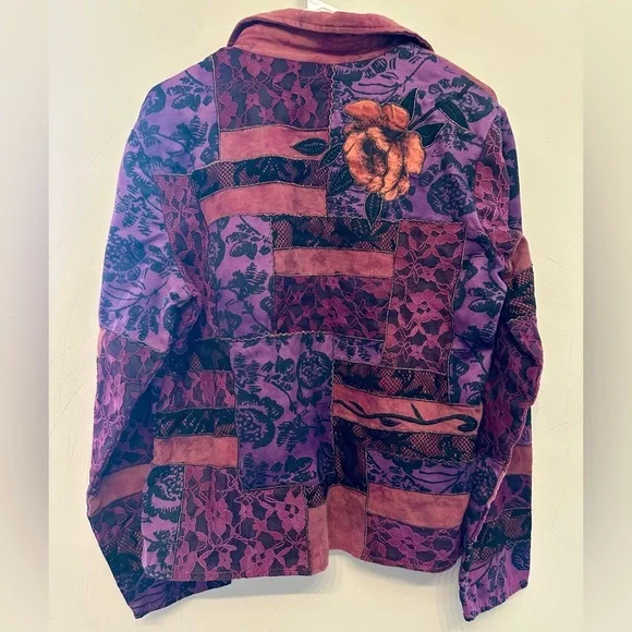 Vintage Y2K Purple and Red Floral Women's Button-Up Cardigan/Jacket Medium - Picture 6 of 7